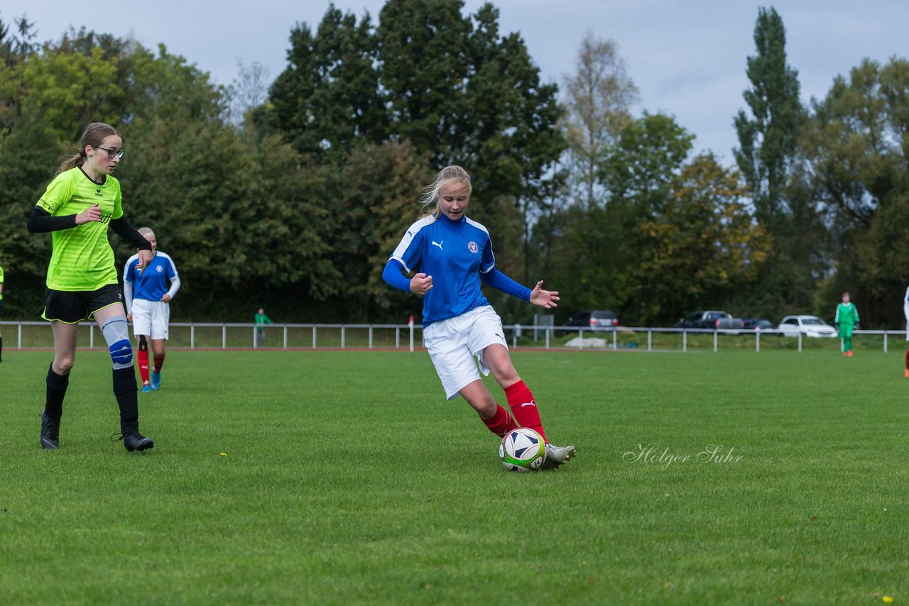 Bild 102 - B-Juniorinnen TSV Schoenberg - Holstein Kiel : Ergebnis: 0:23